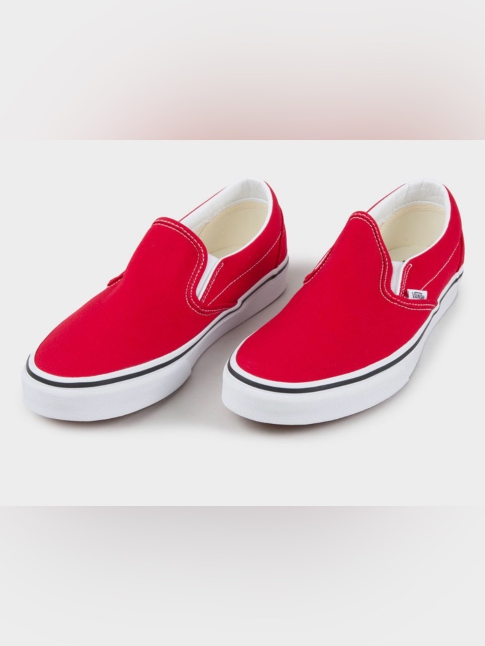Vans Classic Slip-On Shoe, Size 9 Women’s (7.5 Men’s)